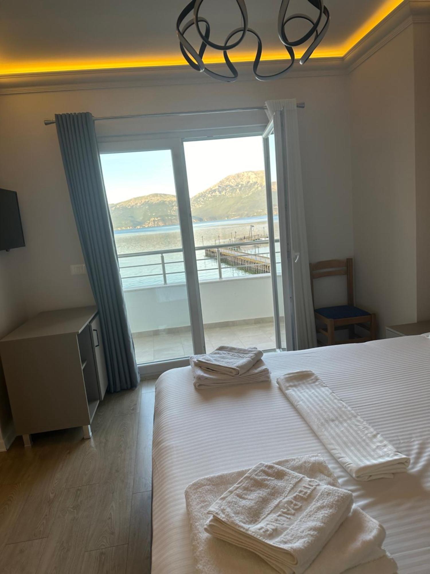 Hotel Demoli Πόγραδετς Εξωτερικό φωτογραφία
